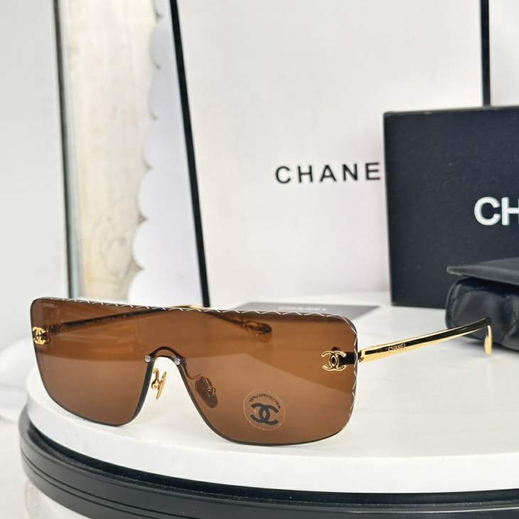 Picture of Chanel Sunglasses _SKUfw77169329fw